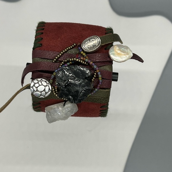 Handmade Bohemian Suede Cuff Bracelet - Picture 2 of 8